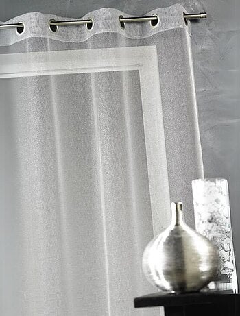 Visillo liso con hilos en lurex