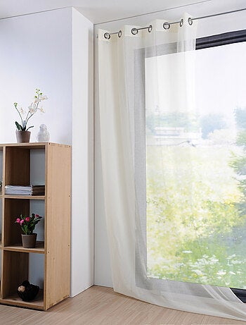 Visillo liso ligero con 16 colores