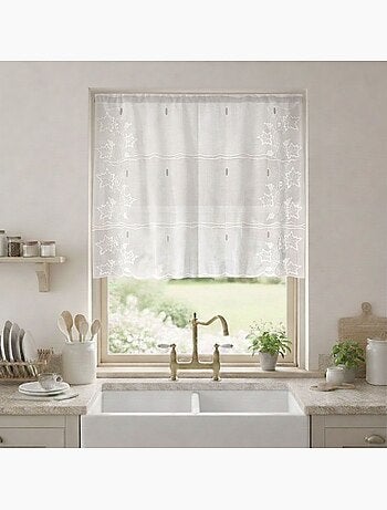 Visillo modulable de estameña fibra bordada