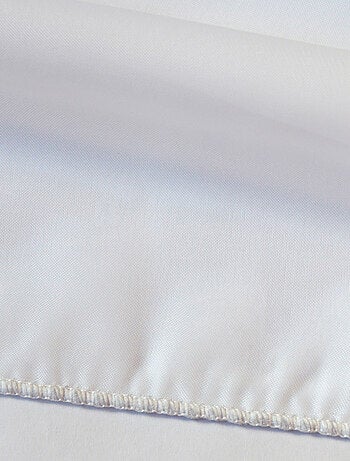 Visillo plomado con trenza fruncida