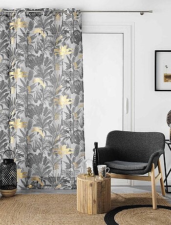 Visillos exóticos con estampados metálicos