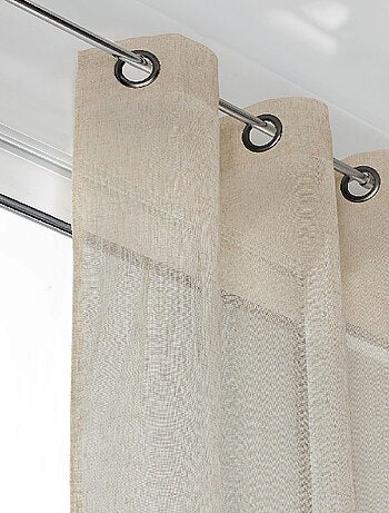 Visillos semitransparentes de gran anchura