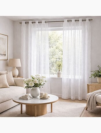 Voile blanco con motivos ondulados bordados