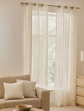 Voile bordado de estilo gráfico