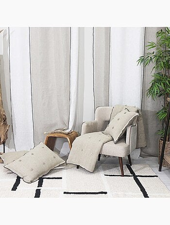 Voile de lino con ojales