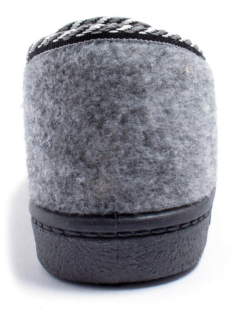 Zapatilla mocasín ancho mixto bordado - Afibel Gris - Kiabi