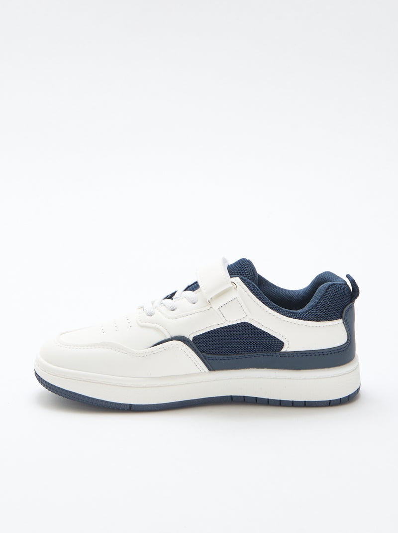 Zapatilla plana con velcro contrastante bicolor Azul - Kiabi