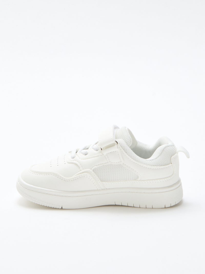 Zapatilla plana con velcro liso Blanco - Kiabi