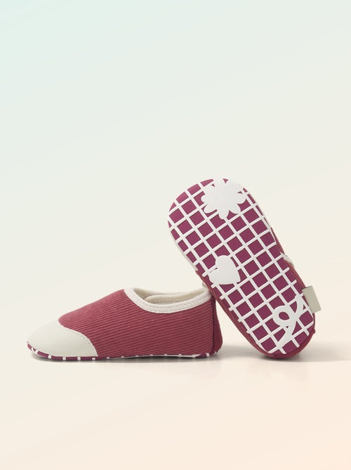 Zapatillas acanaladas con velcro - 'Kitchoun' - Kiabi Zapatillas acanaladas con velcro - 'Kitchoun' - Kiabi
