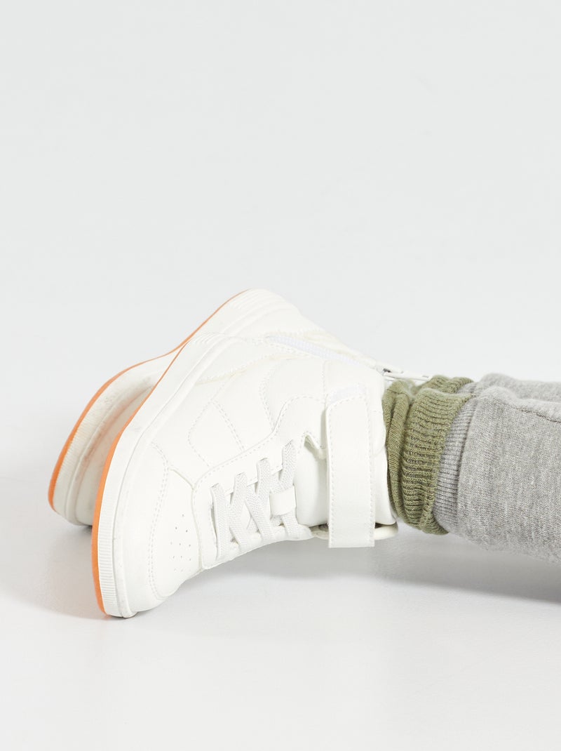 Zapatillas altas con cordones elásticos blanco - Kiabi