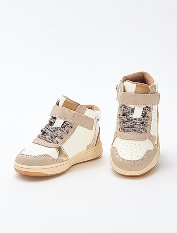 Zapatillas altas con velcro