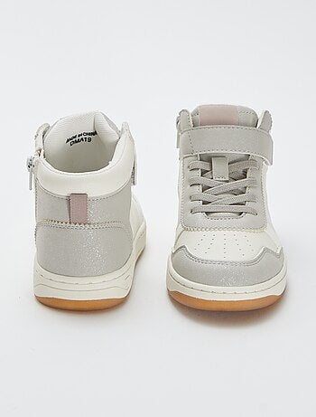 Zapatillas altas con velcro y cordones