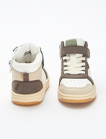 Zapatillas altas con velcro y cordones