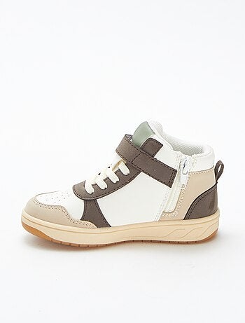 Zapatillas altas con velcro y cordones