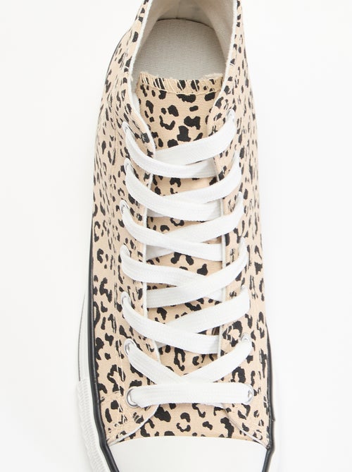 Zapatillas altas de lona con estampado de leopardo - Kiabi