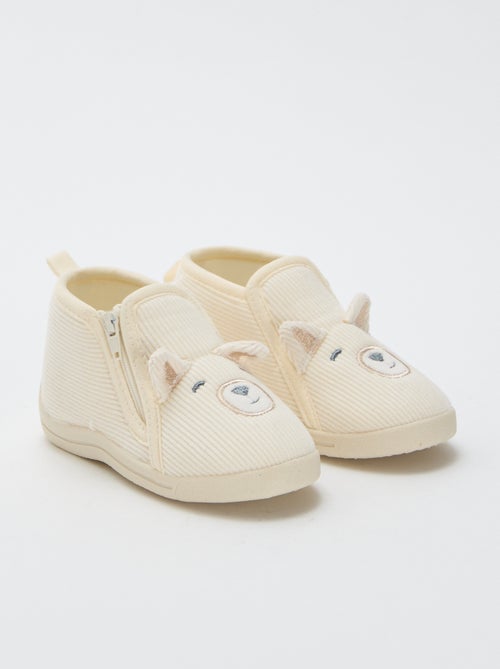Zapatillas altas de pana con adorno de 'osito' - Kiabi