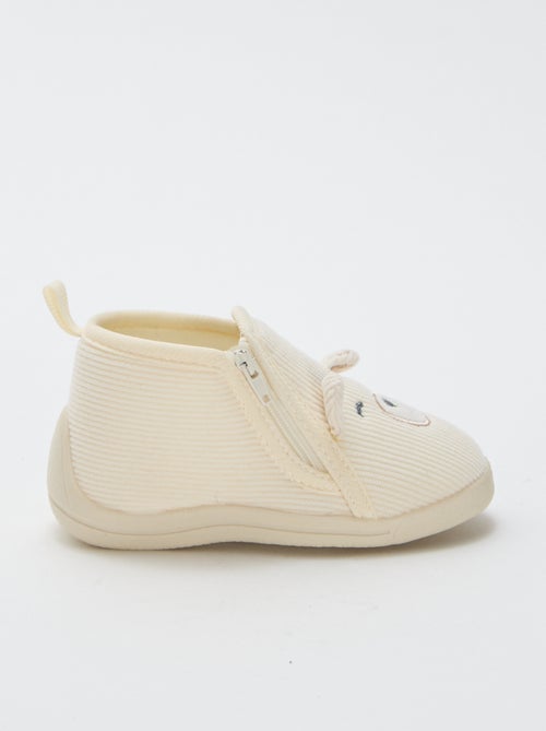 Zapatillas altas de pana con adorno de 'osito' - Kiabi