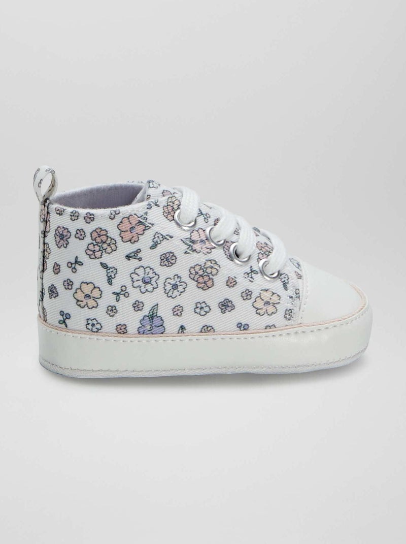 Zapatillas altas de tela con flores BEIGE - Kiabi