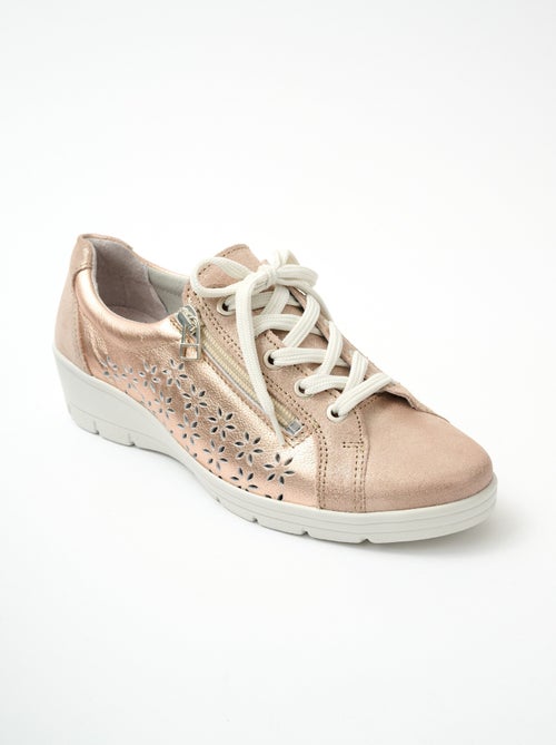 Zapatillas anchas de piel con cordones - Afibel - Kiabi