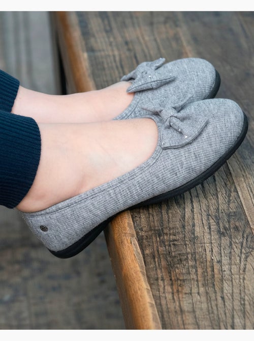 Zapatillas bailarinas , muy cómodas y ligeras, con suela mujer Isotoner - Kiabi Zapatillas bailarinas , muy cómodas y ligeras, con suela mujer Isotoner - Kiabi