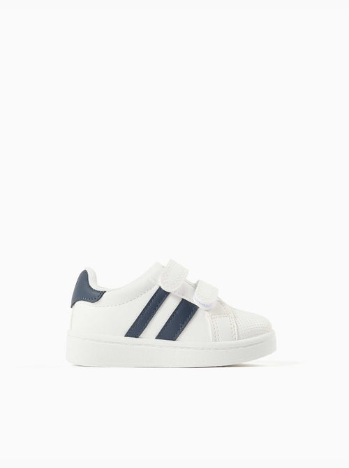 Zapatillas bajas a rayas con tiras autoadherentes - Kiabi Zapatillas bajas a rayas con tiras autoadherentes - Kiabi