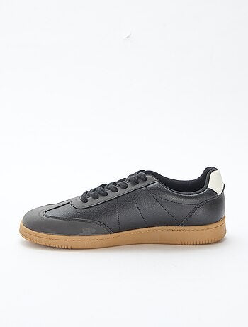 Zapatillas bajas bicolor con cordones