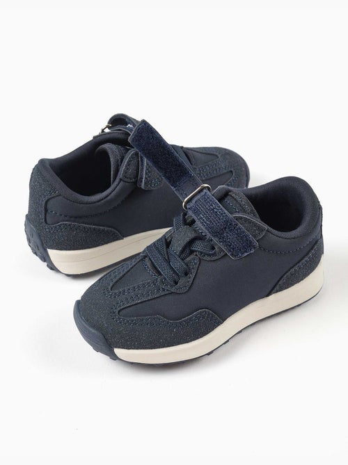 Zapatillas bajas combinadas con suela antideslizante - Kiabi Zapatillas bajas combinadas con suela antideslizante - Kiabi