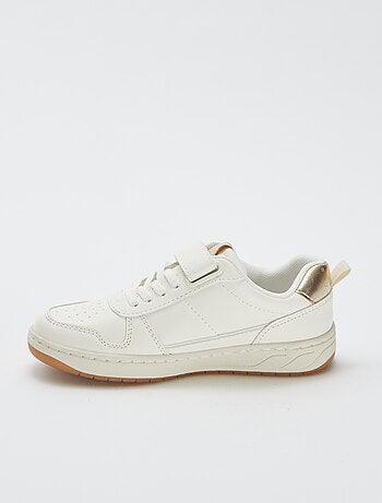 Zapatillas bajas con cierre con velcro y cordones
