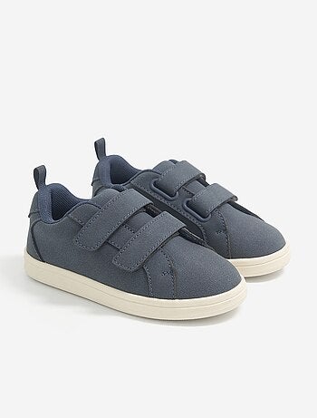 Zapatillas bajas con cierres de velcro