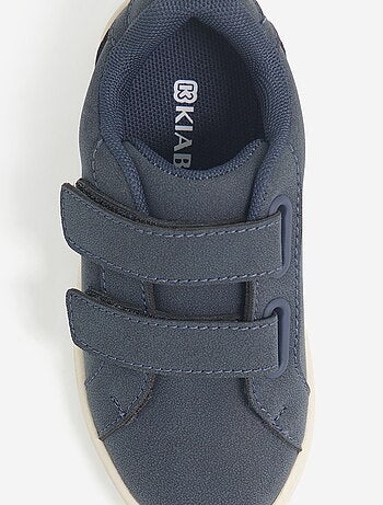 Zapatillas bajas con cierres de velcro