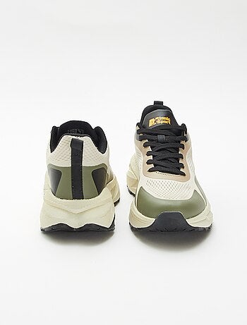 Zapatillas bajas con cordones