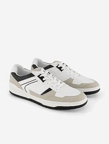 Zapatillas bajas con cordones