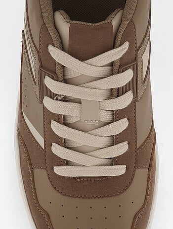 Zapatillas bajas con cordones