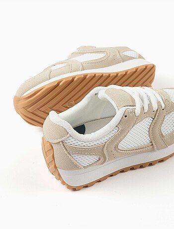 Zapatillas bajas con cordones y suela de caucho antideslizante