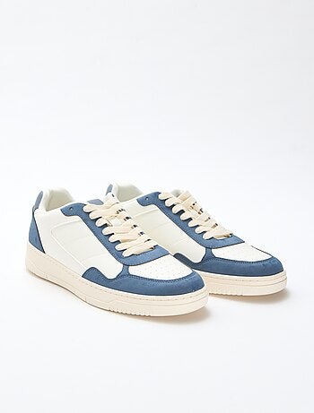 Zapatillas bajas con corte bicolor