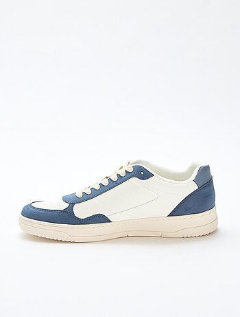 Zapatillas bajas con corte bicolor