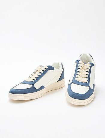 Zapatillas bajas con corte bicolor