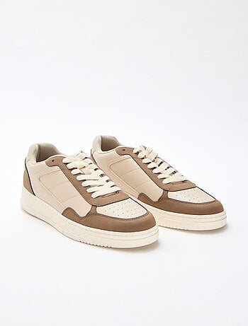 Zapatillas bajas con corte bicolor