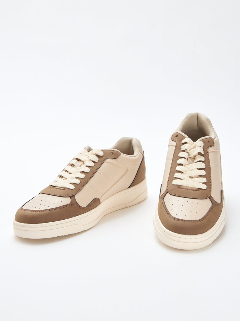 Zapatillas bajas con corte bicolor Beige - Kiabi