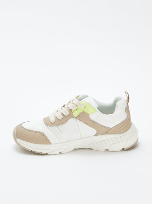 Zapatillas bajas con detalles flúor - Kiabi