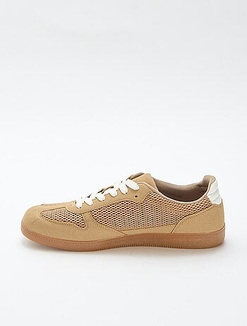 Zapatillas bajas con detalles textiles