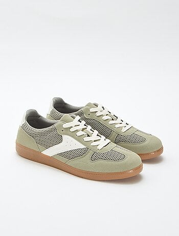 Zapatillas bajas con detalles textiles