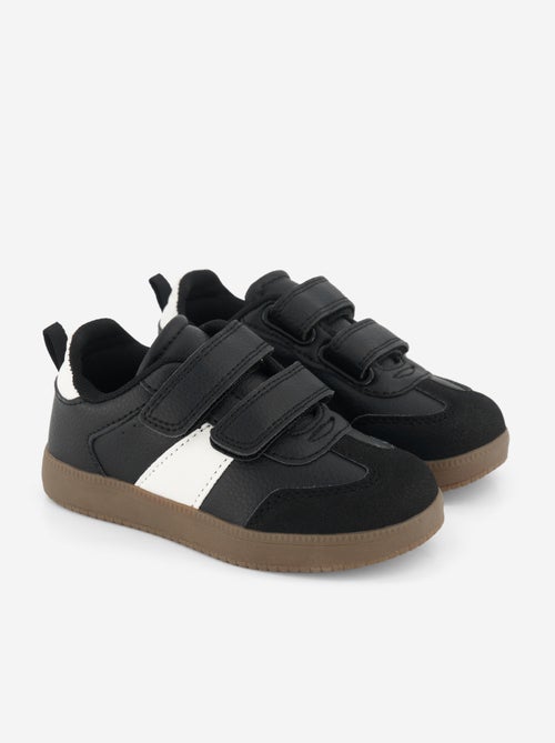 Zapatillas bajas con inserciones contrastadas - Kiabi Zapatillas bajas con inserciones contrastadas - Kiabi