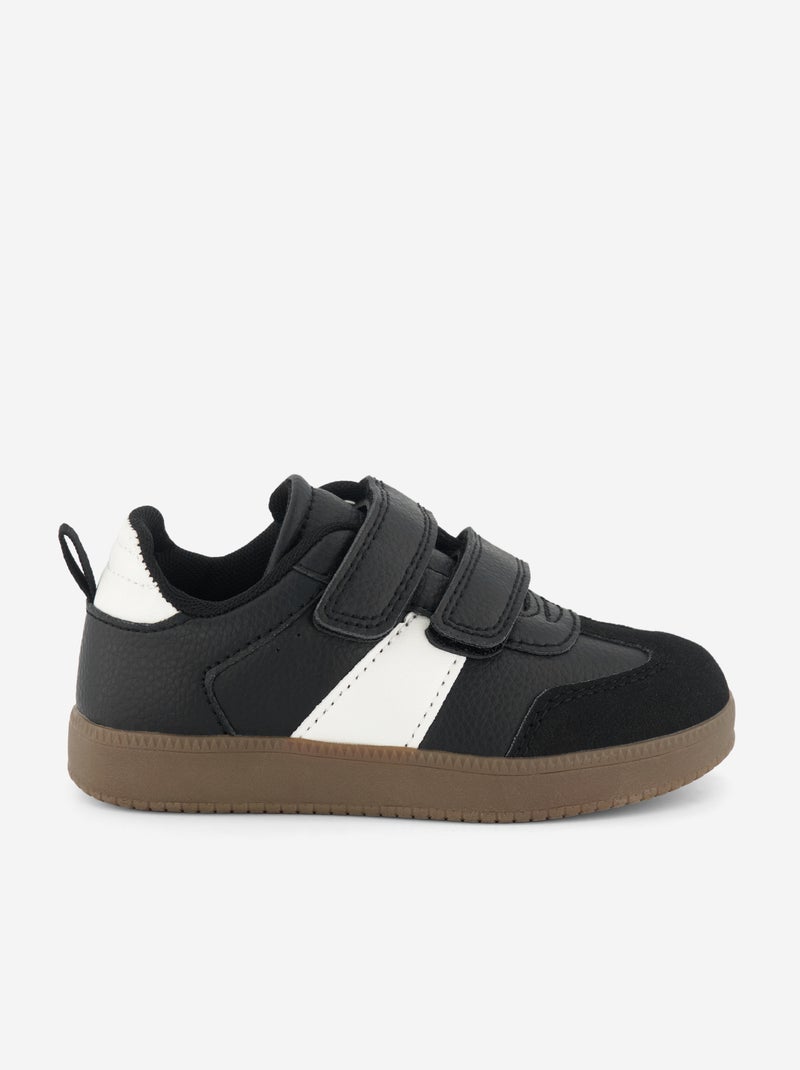 Zapatillas bajas con inserciones contrastadas Negro - Kiabi