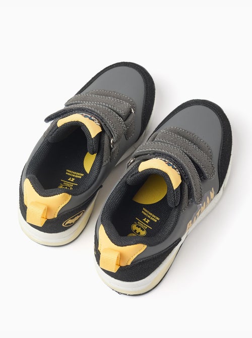 Zapatillas bajas con luces y estampado de batman - Kiabi Zapatillas bajas con luces y estampado de batman - Kiabi
