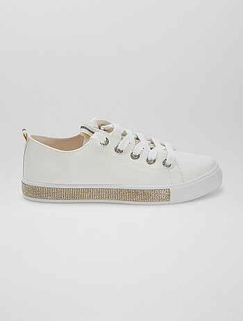 Zapatillas bajas con strass