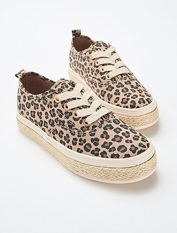 Zapatillas bajas con suela de cuerda