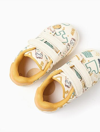 Zapatillas bajas con tira autoadherente y estampado colorido