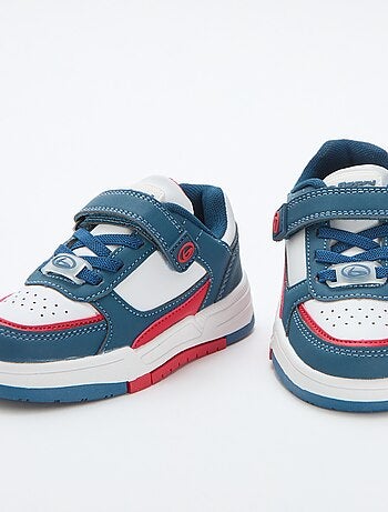 Zapatillas bajas con velcro