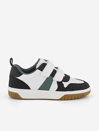 Zapatillas bajas con velcro
